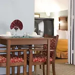 Quality Suites