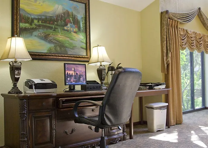 Quality Suites